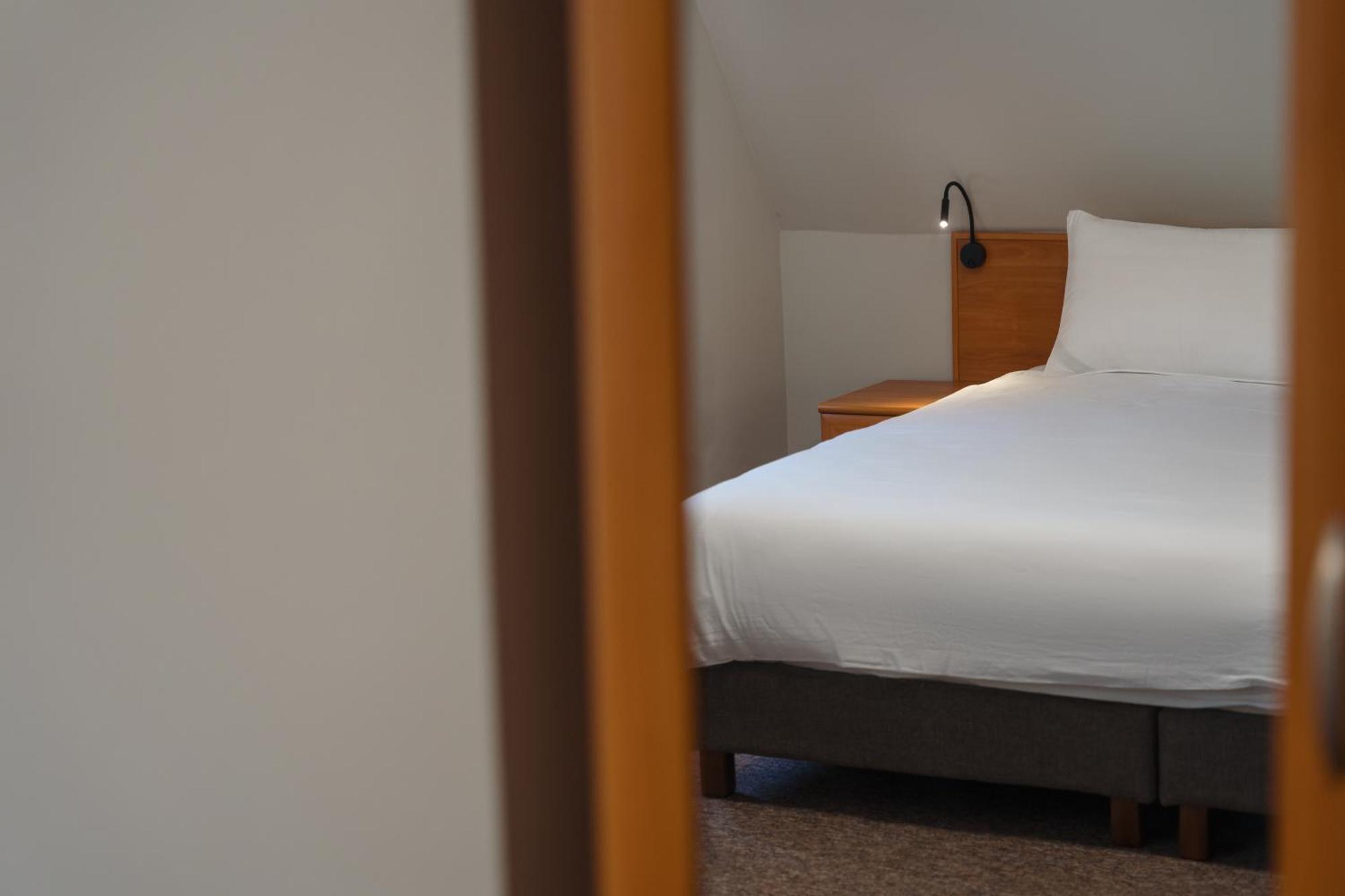 Dolinnka Hotel Cholpon-Ata Esterno foto