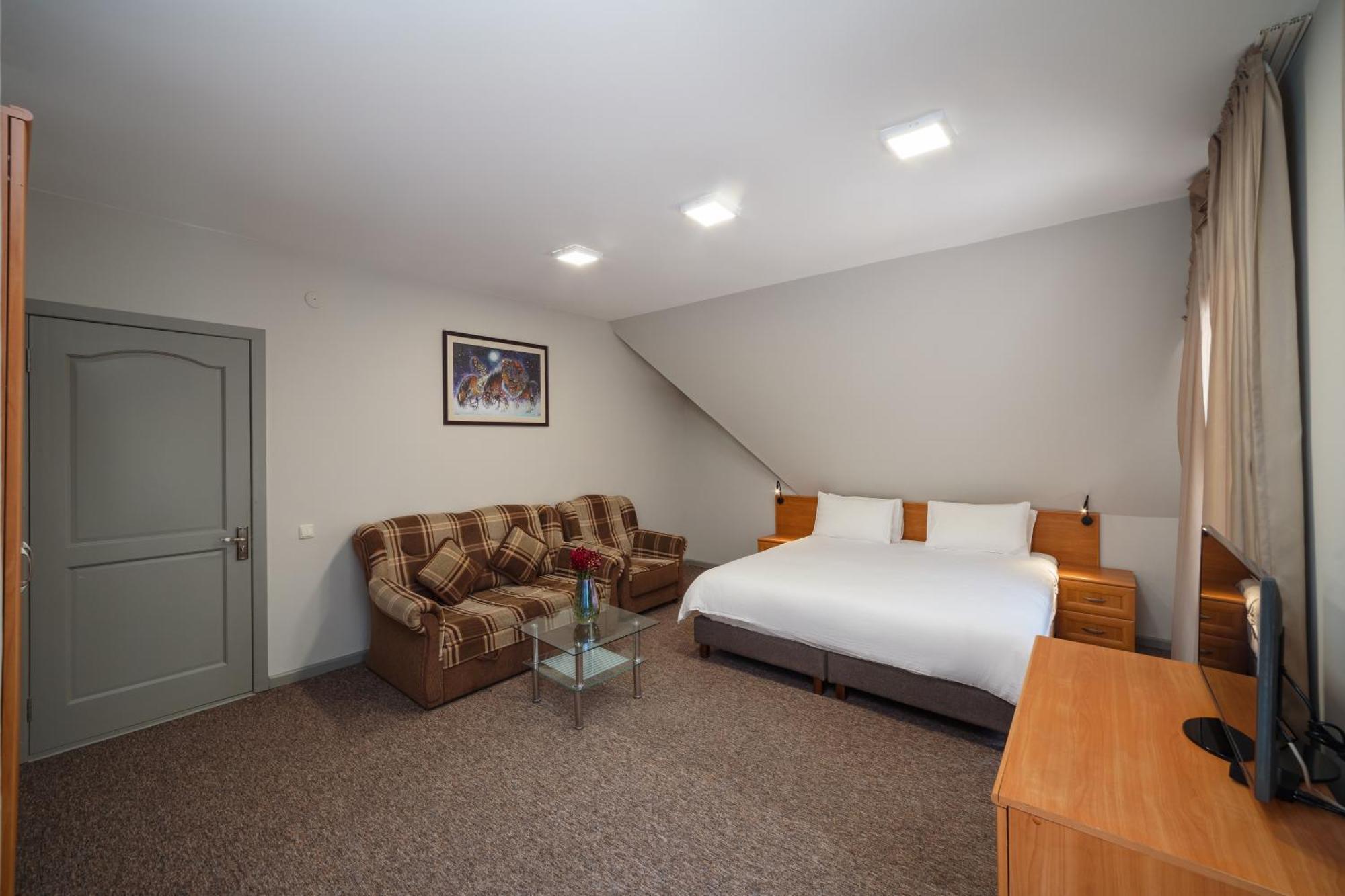Dolinnka Hotel Cholpon-Ata Esterno foto