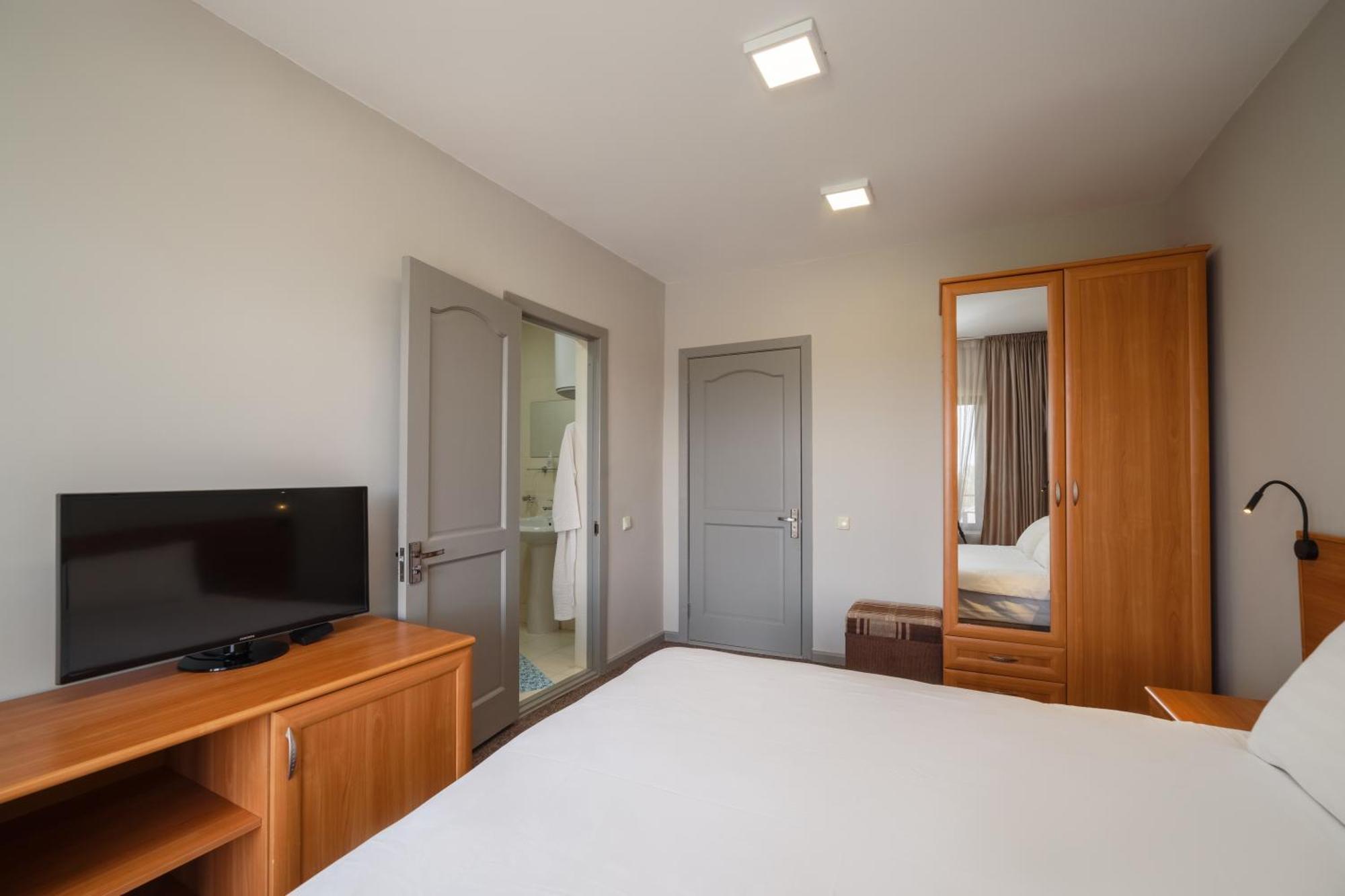 Dolinnka Hotel Cholpon-Ata Esterno foto