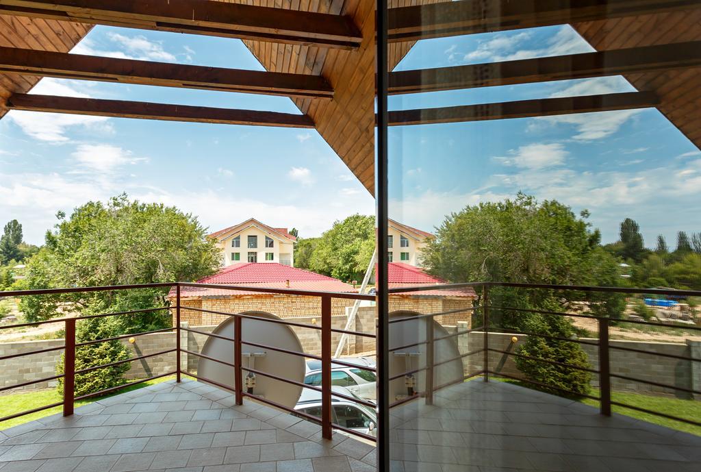 Dolinnka Hotel Cholpon-Ata Esterno foto