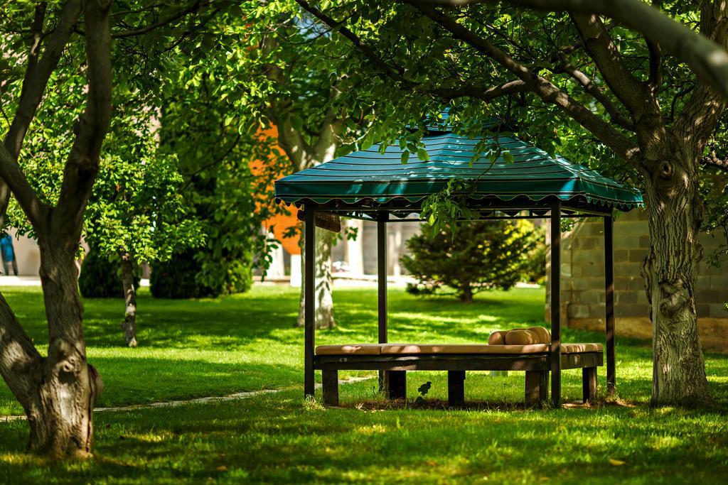 Dolinnka Hotel Cholpon-Ata Esterno foto
