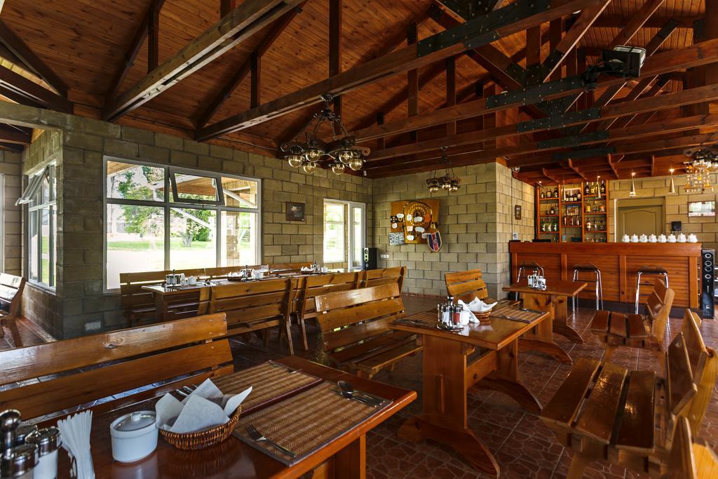 Dolinnka Hotel Cholpon-Ata Esterno foto